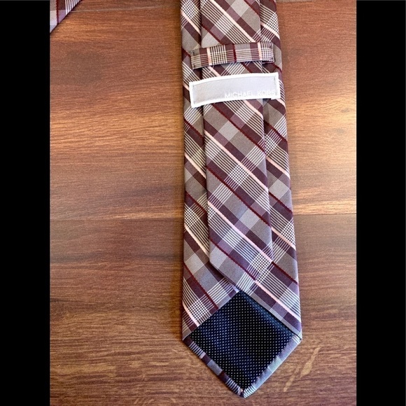 MICHAEL KORS Silk Striped Necktie - Picture 3 of 9